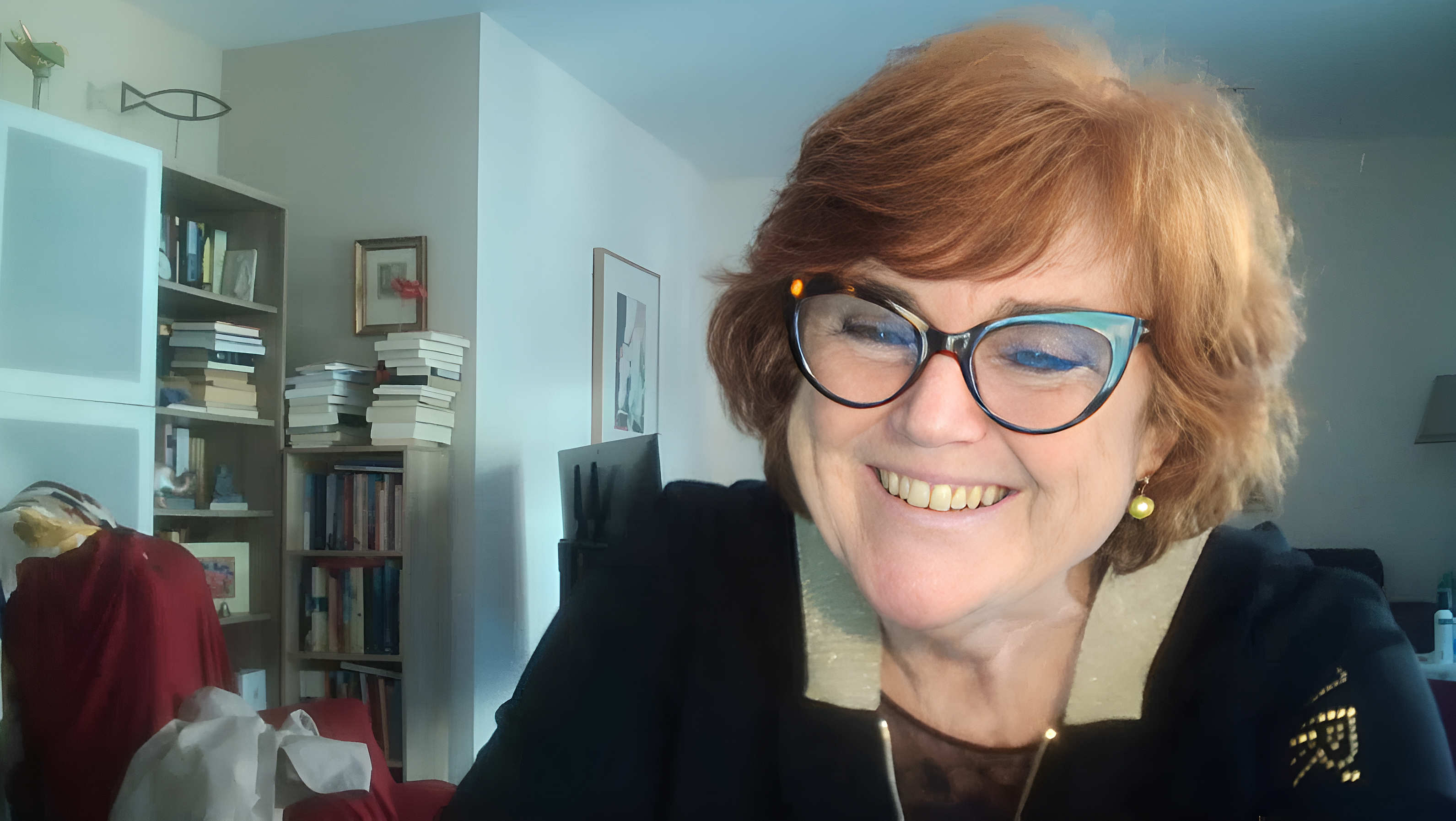 Natacha Navarro: “Apostemos por más lecturas de comprensión relacional y sistémica, no solo por protocolos individuales y farmacológicos”